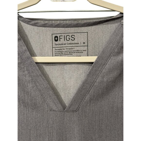 FIGS Technical Collection Scrub Set Graphite Gray V-Neck Top & Zamora SZ medium - Picture 3 of 6